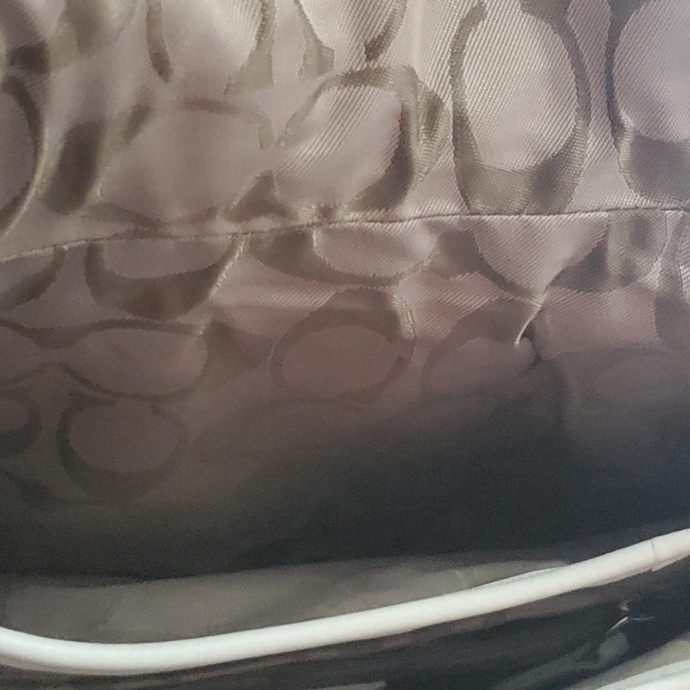 Coach classic shoulder